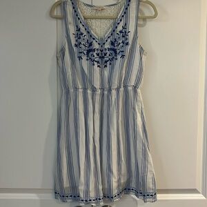 Blue dress